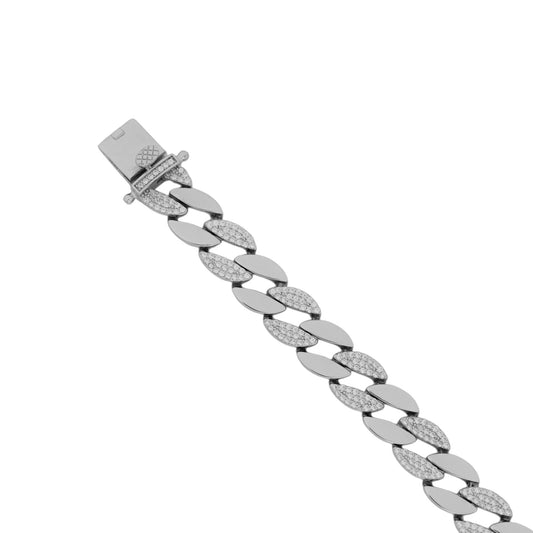 Close-up hook view of Grindstone Hybrid men’s silver chain – Aayraa